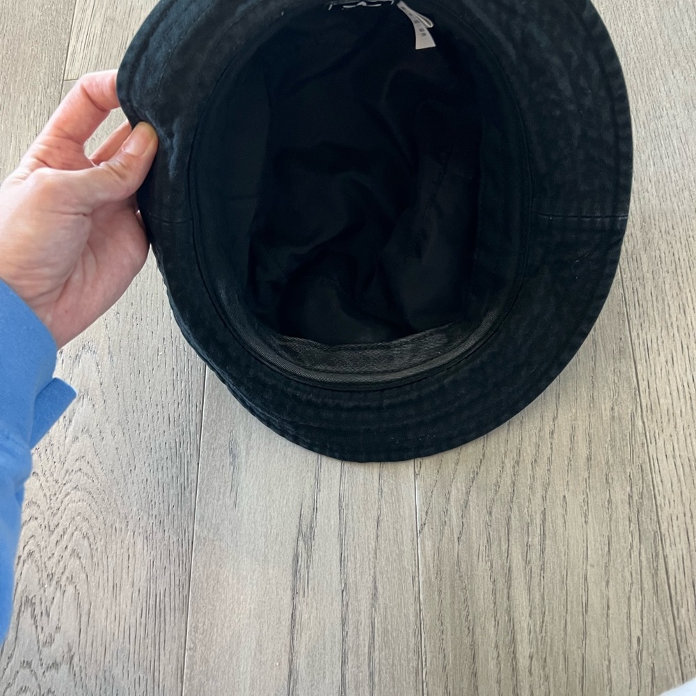 Adidas Bucket Hat - Picture 2 of 5